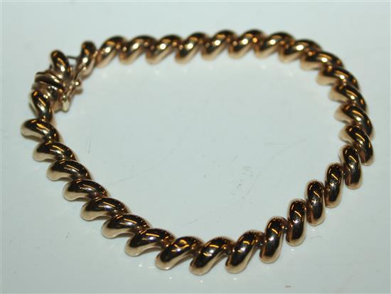 9ct curve link bracelet